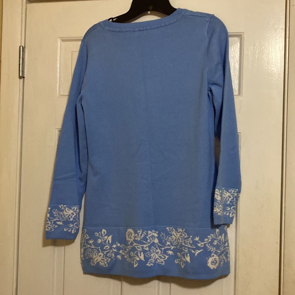 NWT Beautiful light blue sweater - Picture 3 of 4